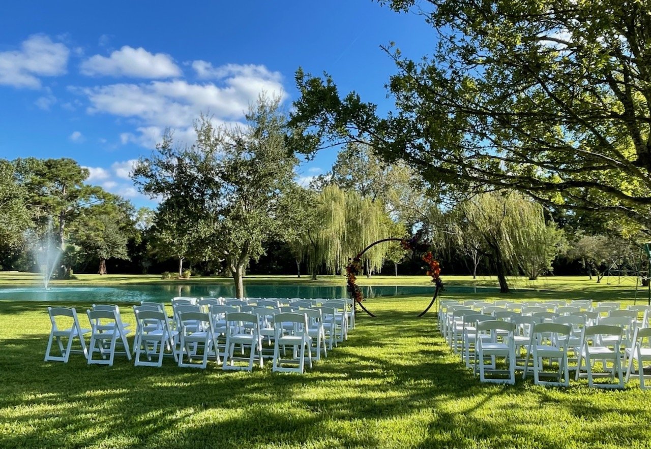 Waterfront Lawn & Lakeside Arbor